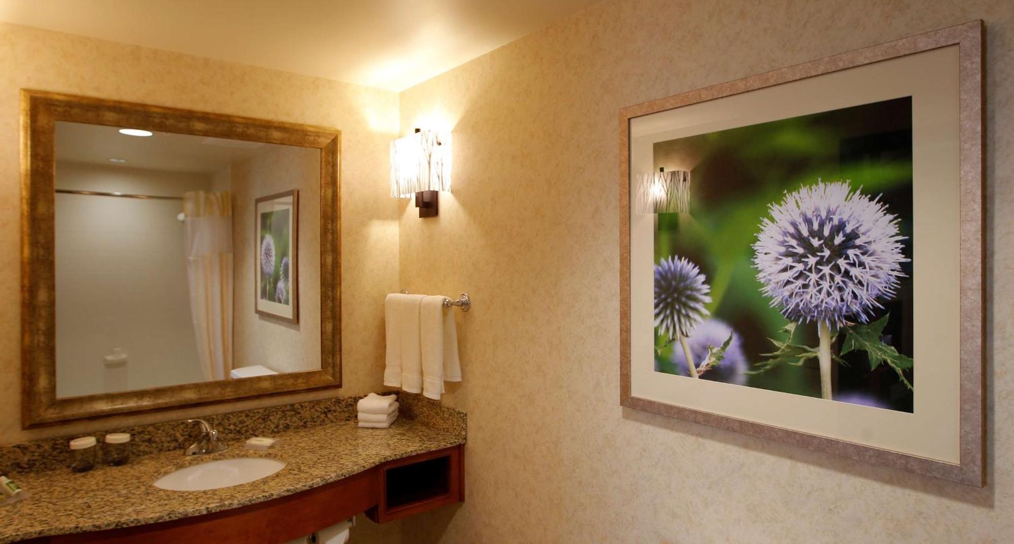 Hilton Garden Inn Cedar Falls Conference Center Zewnętrze zdjęcie