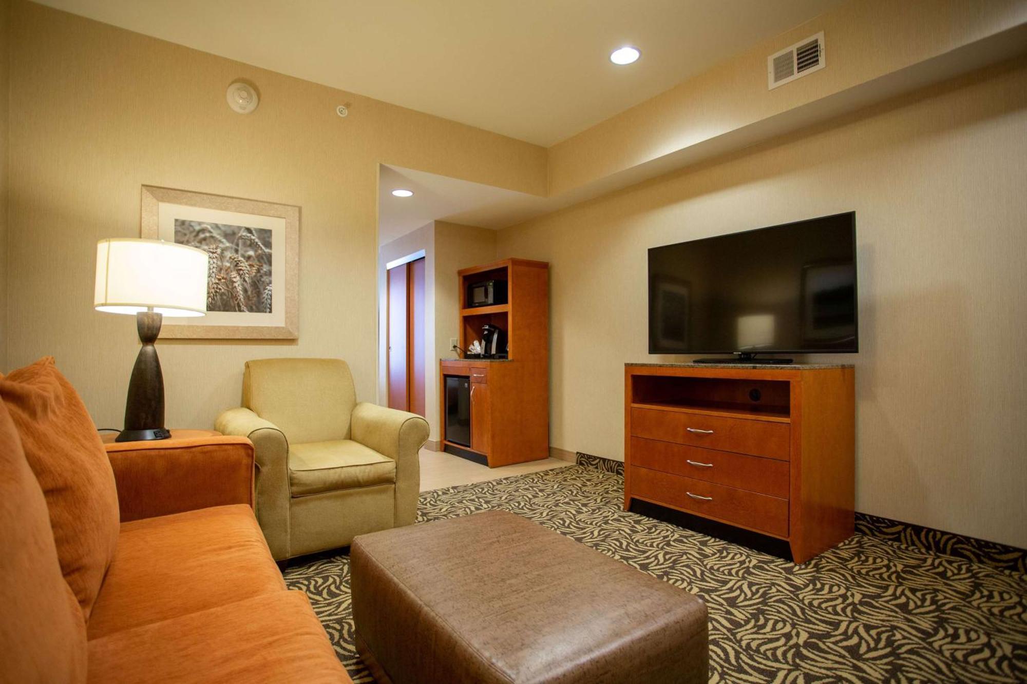 Hilton Garden Inn Cedar Falls Conference Center Zewnętrze zdjęcie