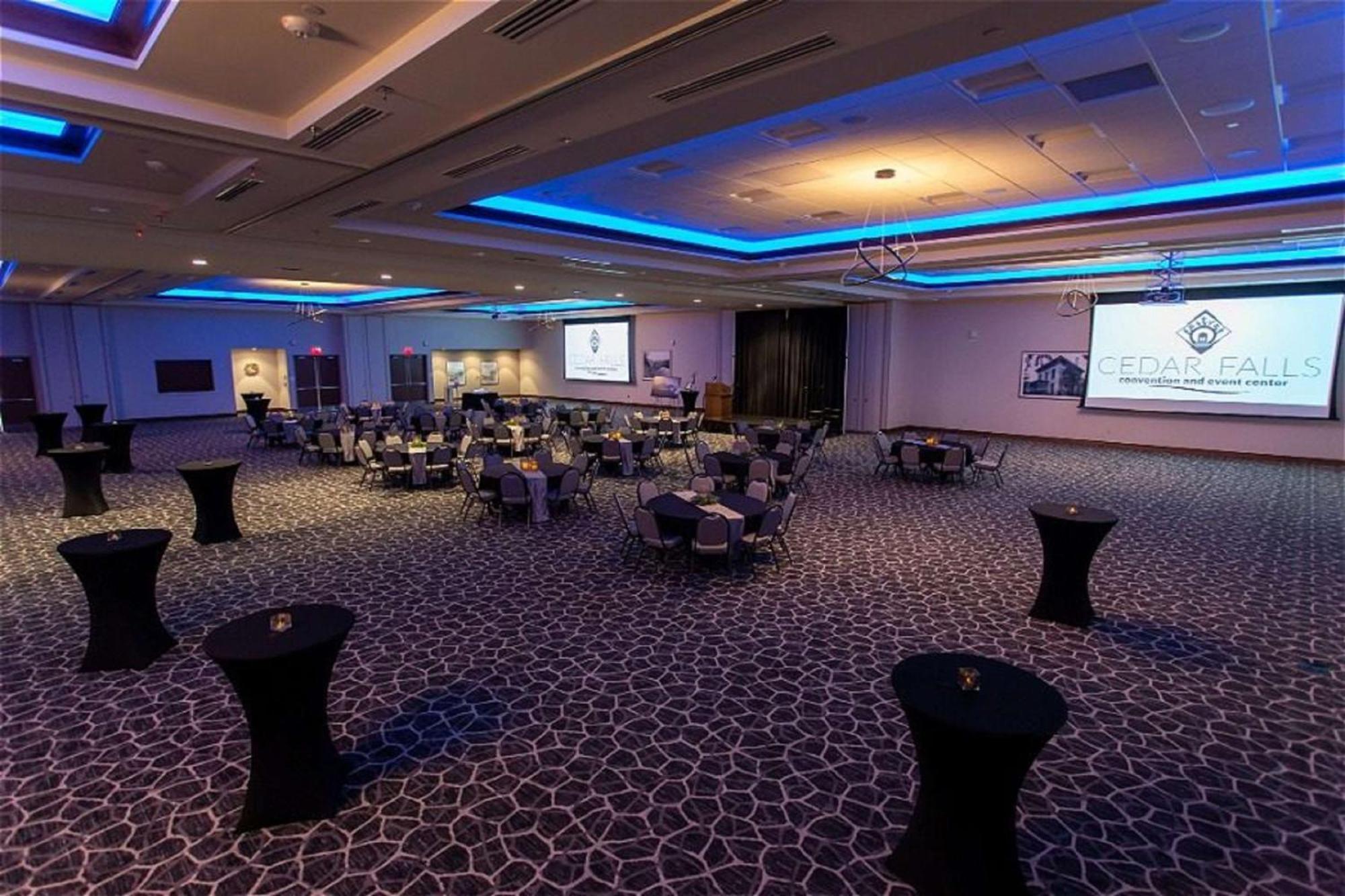 Hilton Garden Inn Cedar Falls Conference Center Zewnętrze zdjęcie