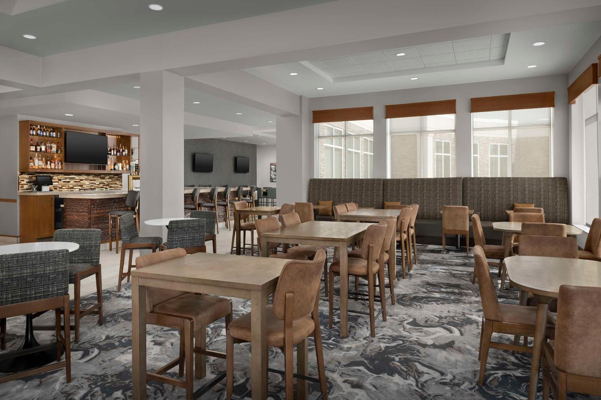 Hilton Garden Inn Cedar Falls Conference Center Zewnętrze zdjęcie